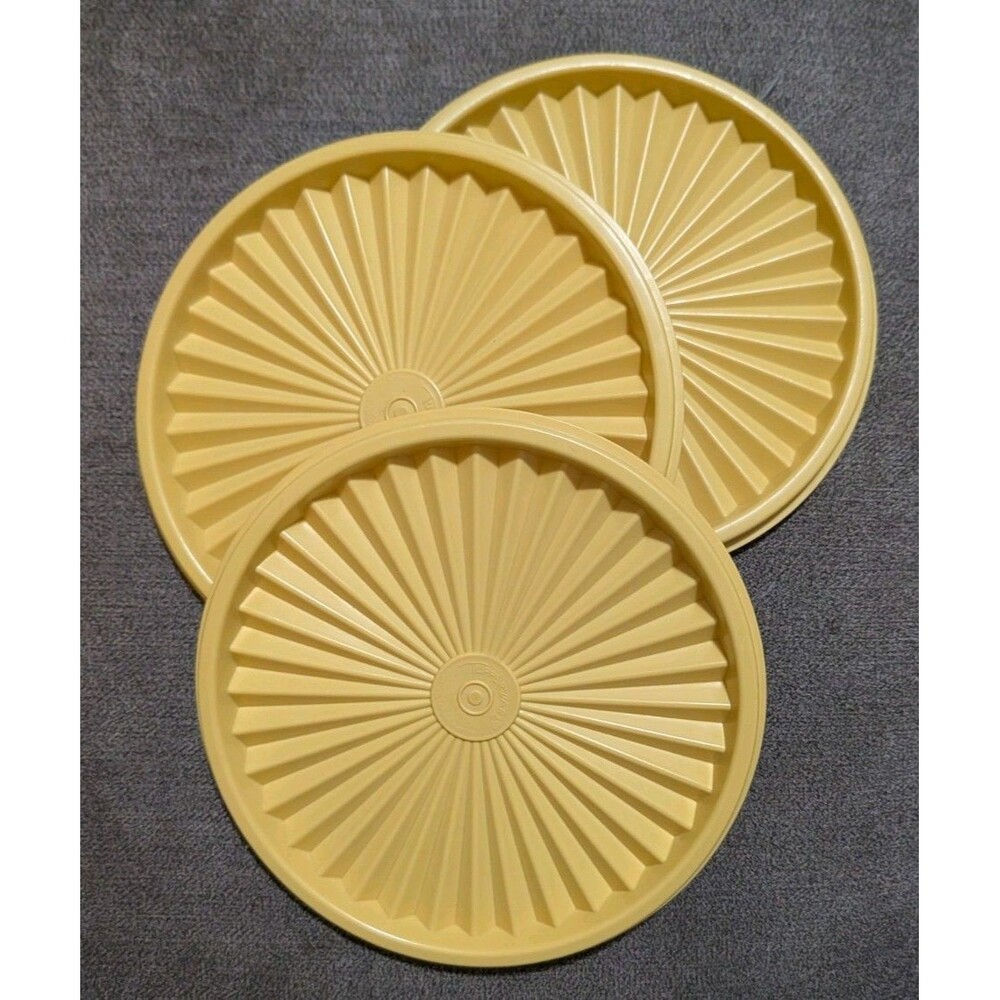Vintage Tupperware Sunburst Replacement Lids Mustard Yellow 6.5" Set of 3